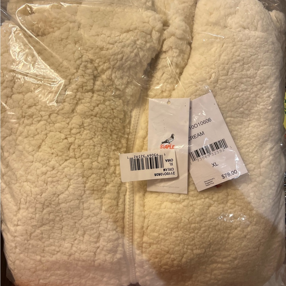 Authentic Jeff Staple Pigeon Sherpa NWT